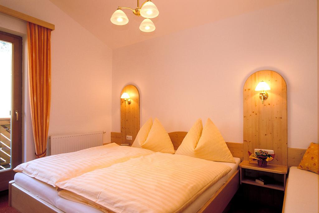Ferienwohnung Oberstockerhof St. Johann im Pongau Zimmer foto